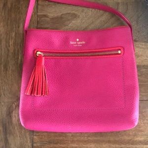 MKate spade zip top crossbody